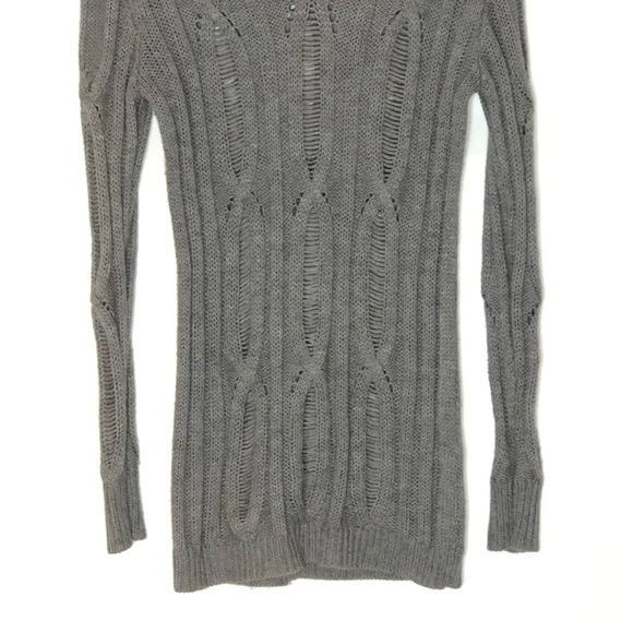 Yoki Gray Cable Knit Sweater Size Medium - Picture 3 of 3